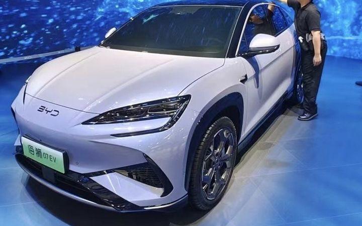 BYD Sealion 07 EV AWD — электромобиль под заказ из Китая