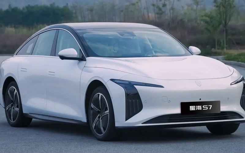 Dongfeng Forthing Xinghai S7 — электромобиль под заказ из Китая