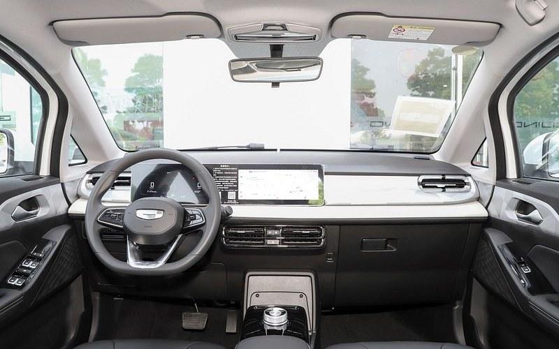 Geely Geometry E — электромобиль под заказ из Китая